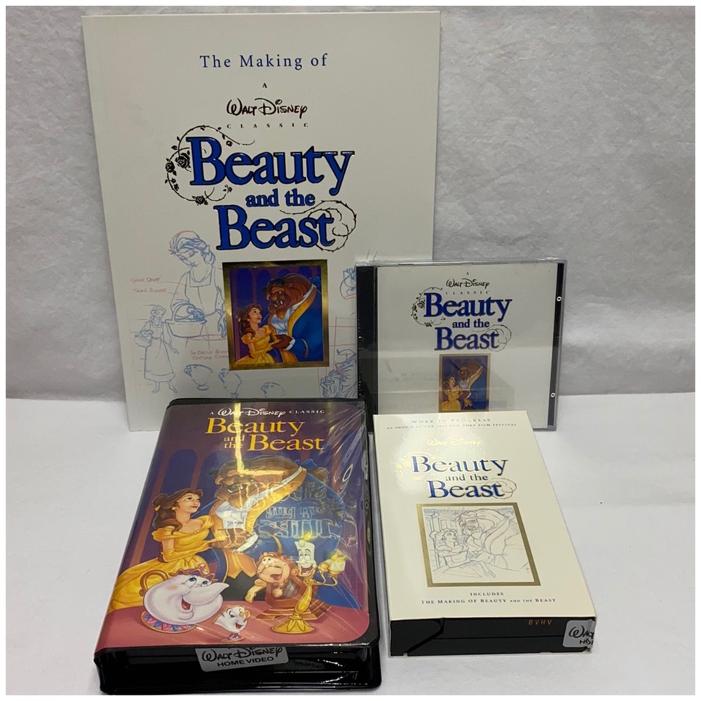 Disney Bundle - Picture 2 of 5
